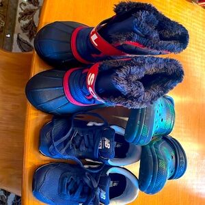 Little Boys shoe lot Sorel snow boots Croc fuzzy sandals New Balance sneakers